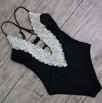 Ondine · HZ SO-02 — clean strapless one-piece