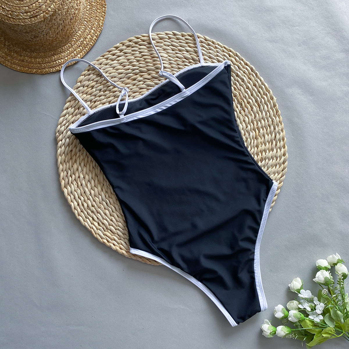 Selva · HZ SX-07 — panelled colour-block one-piece