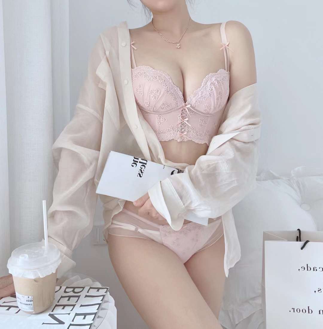 Satin · HZ IN-28 — adjustable lace bralette