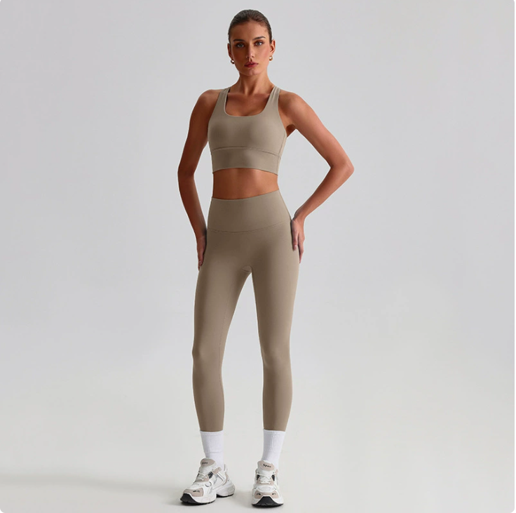 Sillage · HZ AC-13 — backless seamless set