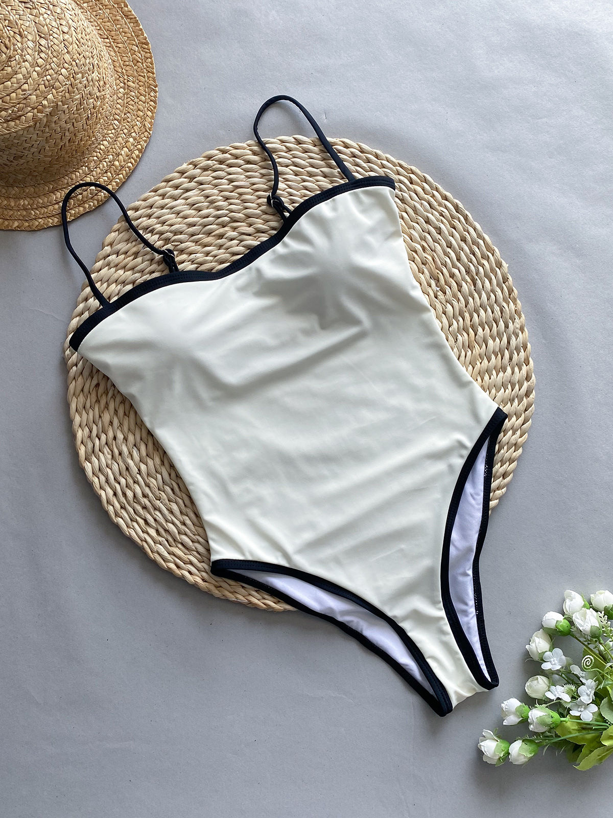 Selva · HZ SX-07 — panelled colour-block one-piece
