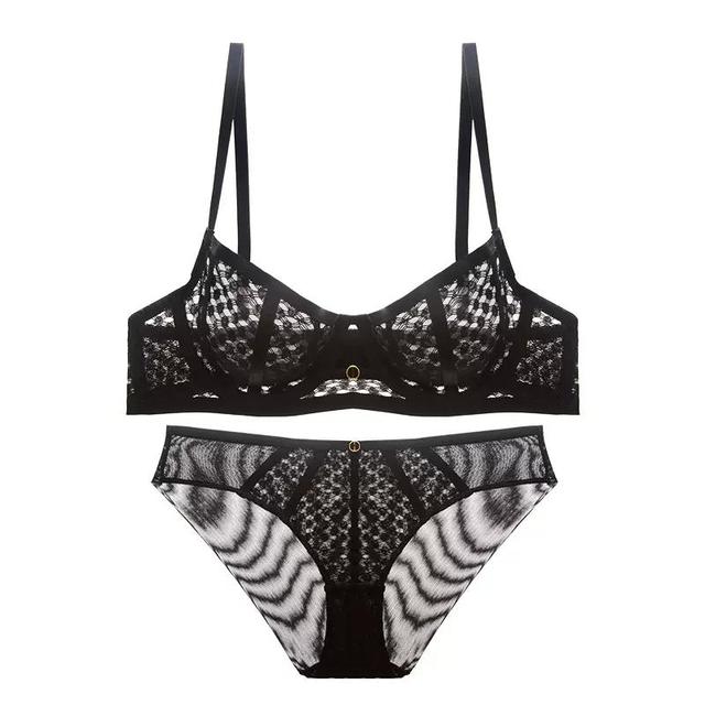 Lumen · HZ IN-10 — contrast-tone lace set