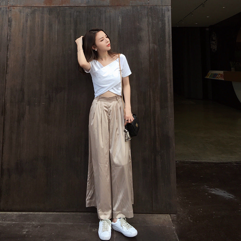 Sable · HZ TP-01 — V-neck wrap crop tee