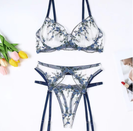 Muse · HZ IN-34 — floral-embroidered lace bra & brief set